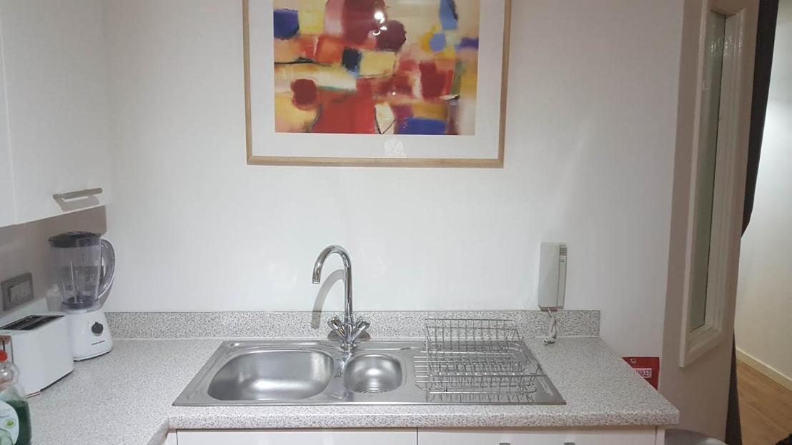 Marco Island -Very Spacious City Centre 1 Bedroom Apartment Nottingham Bagian luar foto