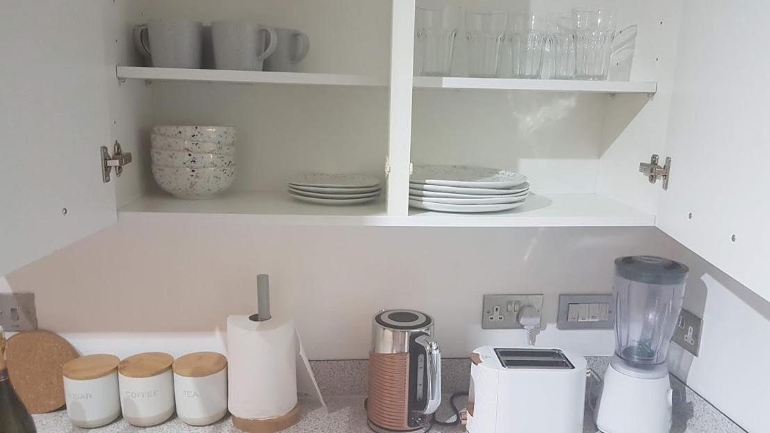 Marco Island -Very Spacious City Centre 1 Bedroom Apartment Nottingham Bagian luar foto