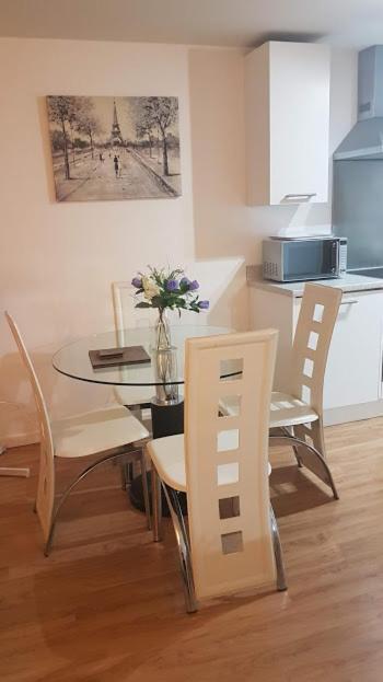 Marco Island -Very Spacious City Centre 1 Bedroom Apartment Nottingham Bagian luar foto